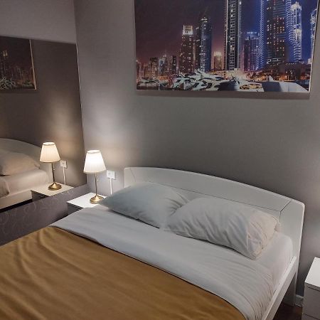 Apartman Terazije 5 Apartment Beograd Ngoại thất bức ảnh
